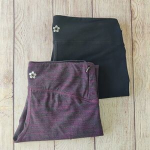 Pair of Tuff Athletics low rise 7/8 leggings sz S